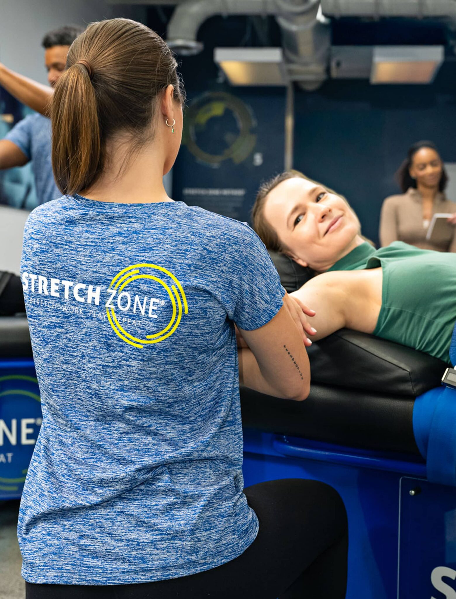 Stretch Zone Ribbon Cutting 5 2 (1)